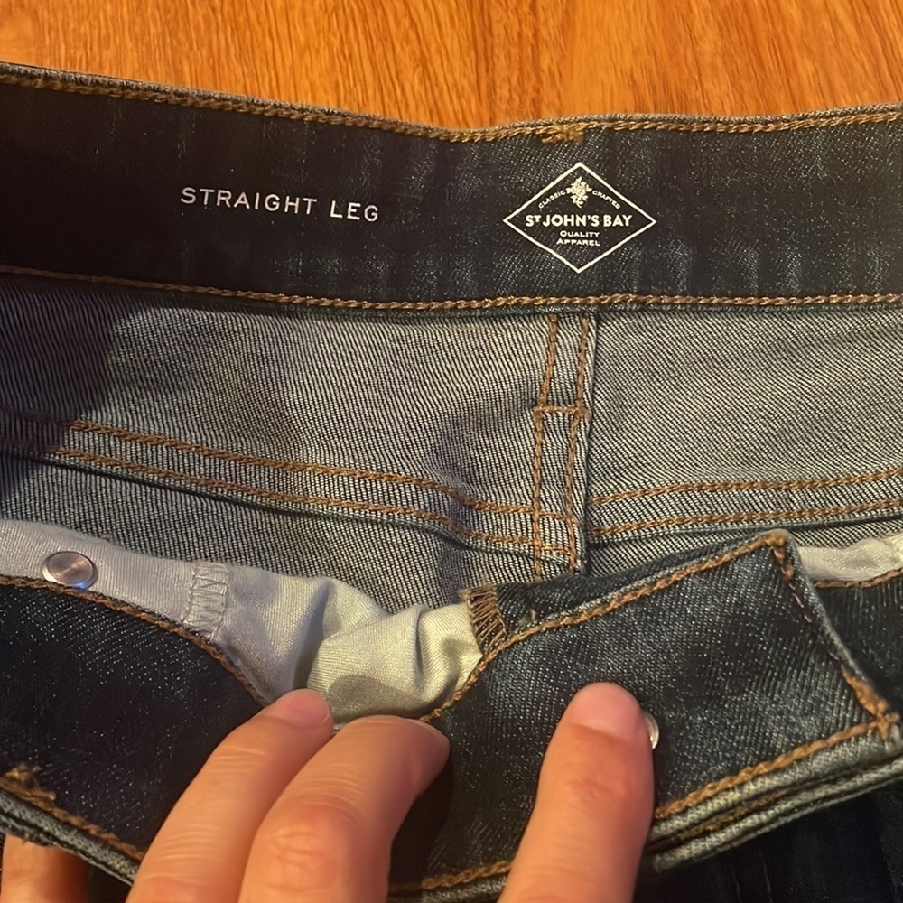 St. John’s Bay Women’s Straight Leg Jeans Size 8 – NWT - Picture 6 of 8